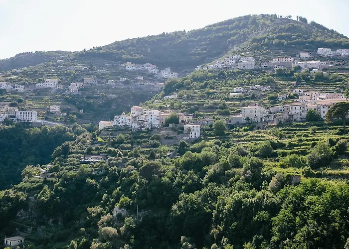 Bed and breakfast Rosa E Valentino 3*