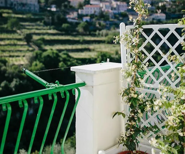 Bed and breakfast Rosa E Valentino 3*