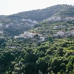 לינה וארוחת בוקר Rosa E Valentino 3*